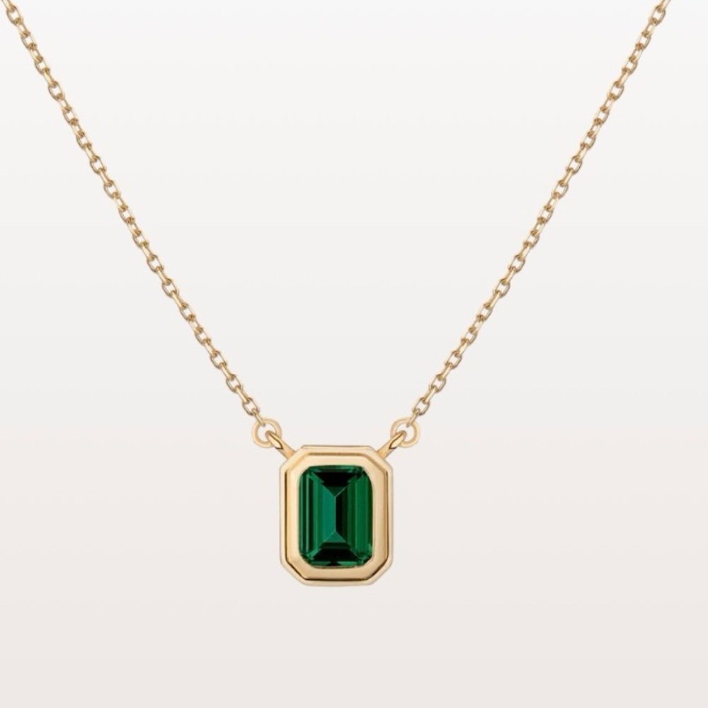 Elegant Aurate Gold Necklace with Emerald 14k gold